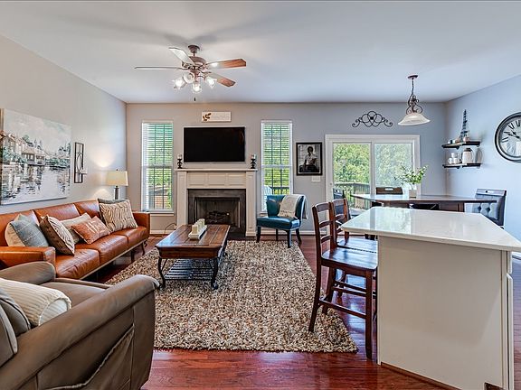 5th image of 7277 Charlotte Pike Unit 323