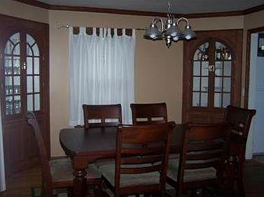 3rd image of 1016 W Grand River Ave