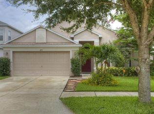 470 Westchester Hills Ln, Valrico, FL 33594