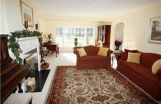 1st image of 2001 Woodbrook Dr