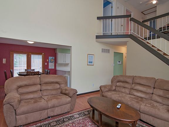 5th image of 316 Woodland Hill Ct