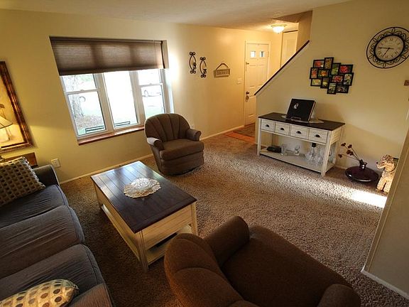 5th image of 286 Jasper Ln