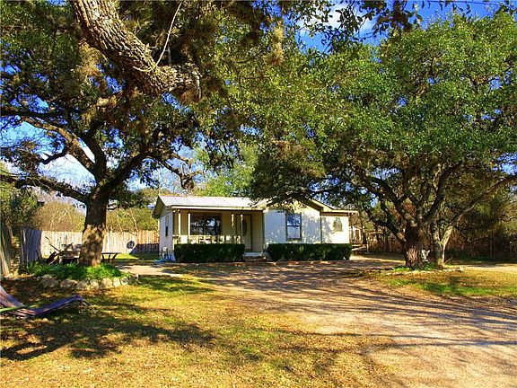 4th image of 203 Melinda Ln