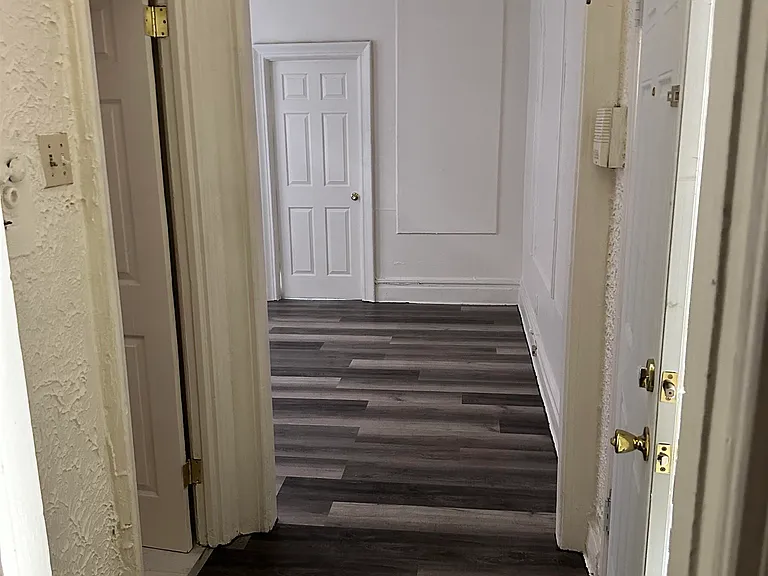 90 Harmon St #4 — Photo 6