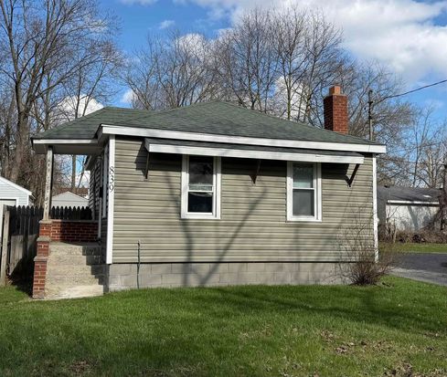 839 S Winter St, Adrian, MI 49221