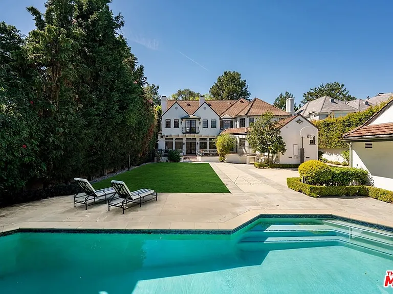 628 N Sierra Dr — Photo 51
