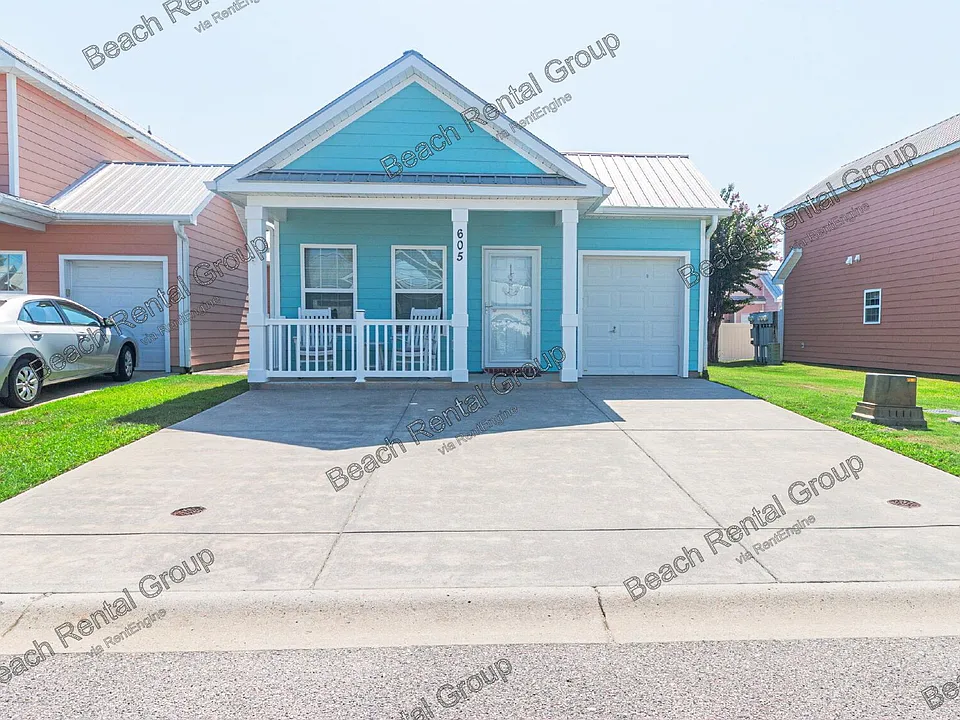 605 Surfsong Way
