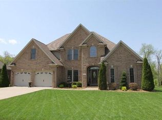 1012 Scenic Gdn, Lawrenceburg, KY 40342