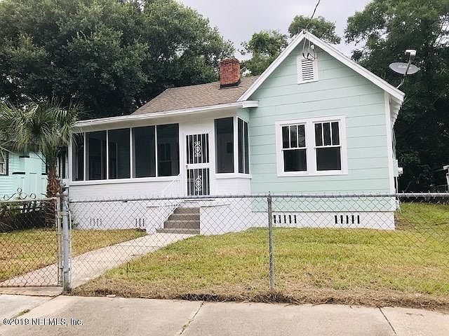 1st image of 439 W 25th St