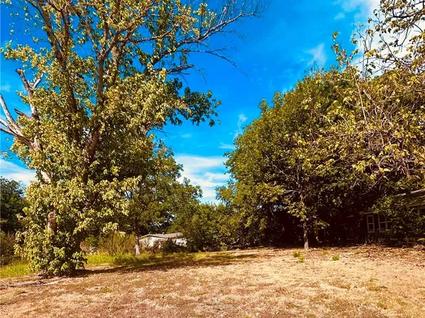1020 S 26th St, Temple, TX 76501