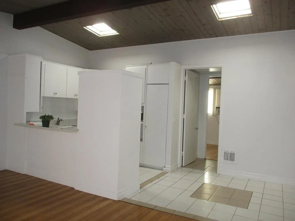 1 bed, 825 sqft, $2,795 — Photo 4