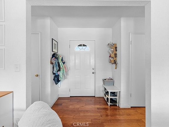 4th image of 7819 Whitsett Ave