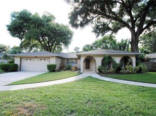 636 Lake Howell Rd, Maitland, FL 32751