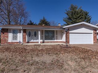 4333 Caracalla Dr, Florissant, MO 63033