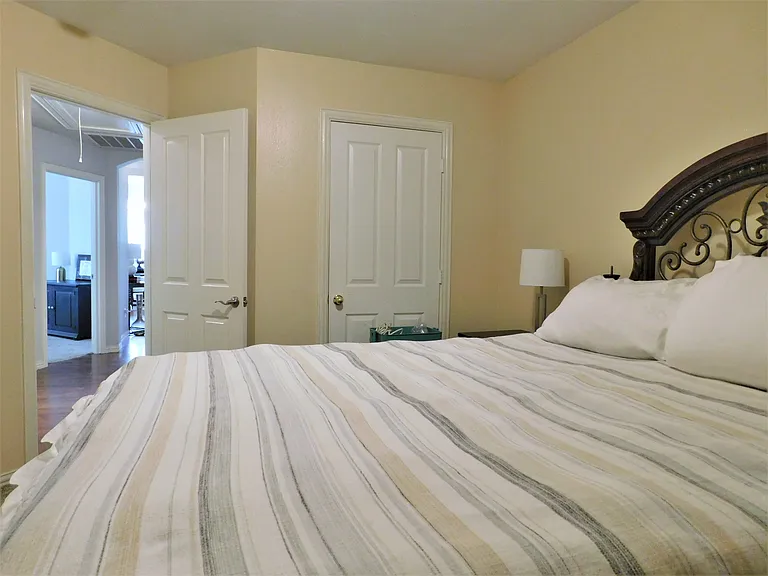 1119 Postwood Dr — Photo 31