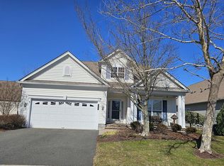283 Longwood Ln, Somerset, NJ 08873