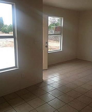 5th image of 8491 Roseway Dr #A/b