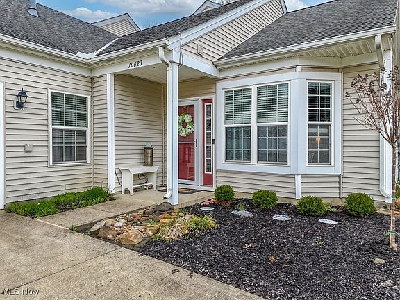 2nd image of 10623 Crossings Dr