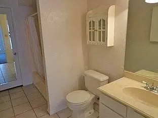 223 Hood St — Photo 26