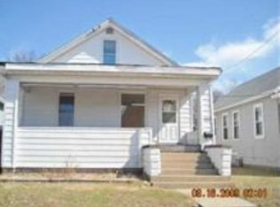 1318 N Douglas St, Peoria, IL 61606