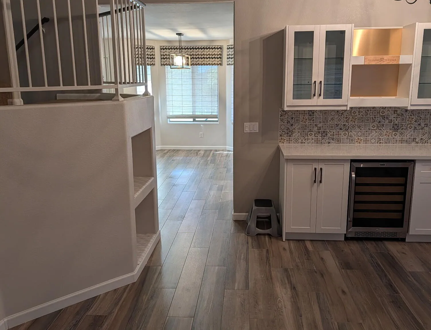 5 bed, 3.0 bath, 2105 sqft, $3,495 — Photo 3