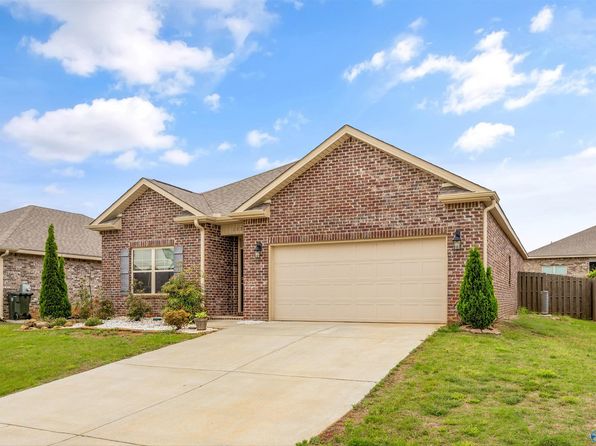 173 Kingsford St, Meridianville, AL 35759