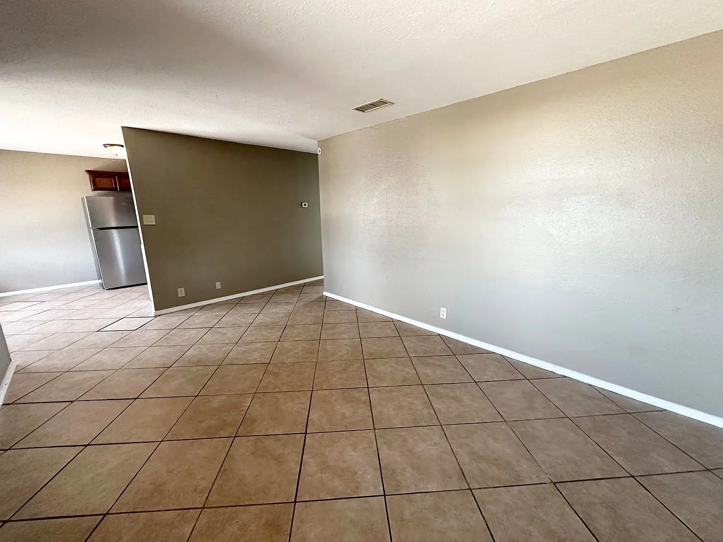 Edgewood Fourplex — Photo 2