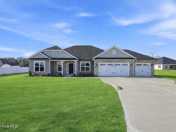 103 Brighton Street, La Grange, NC 28551