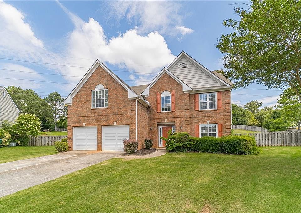 1st image of 900 Laurel Cove Dr