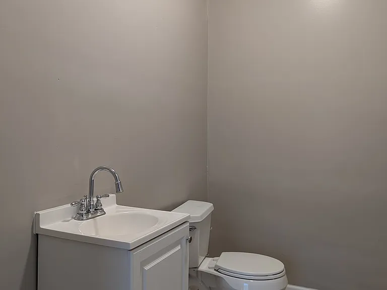2245 Glynn Ct — Photo 9