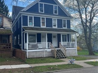 28 Bradford St, Auburn, NY 13021