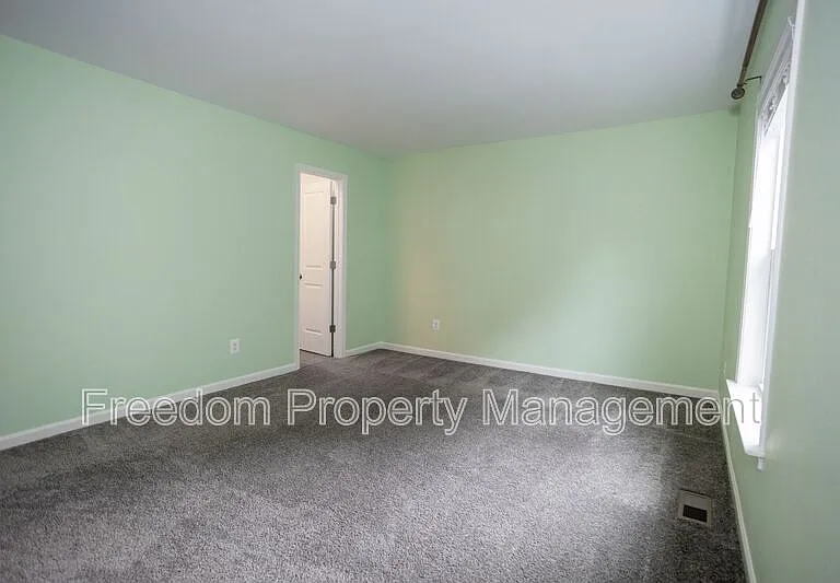 2425 Morgans Point Dr — Photo 60
