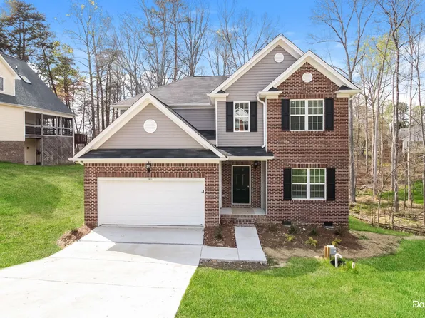 3011 Rivercross Dr, High Point, NC 27265