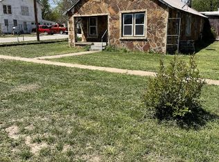 606 S Pine St, Brady, TX 76825
