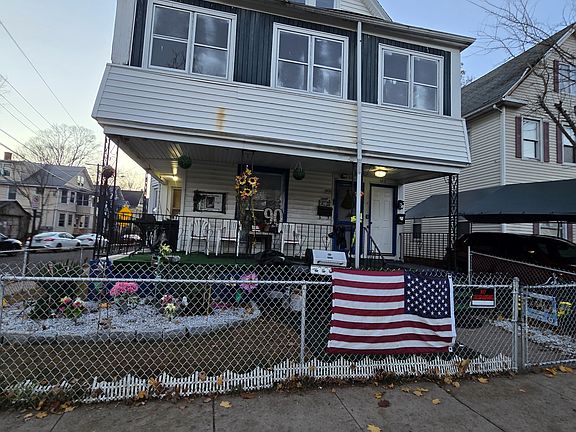 2nd image of 688 Dixwell Ave #3