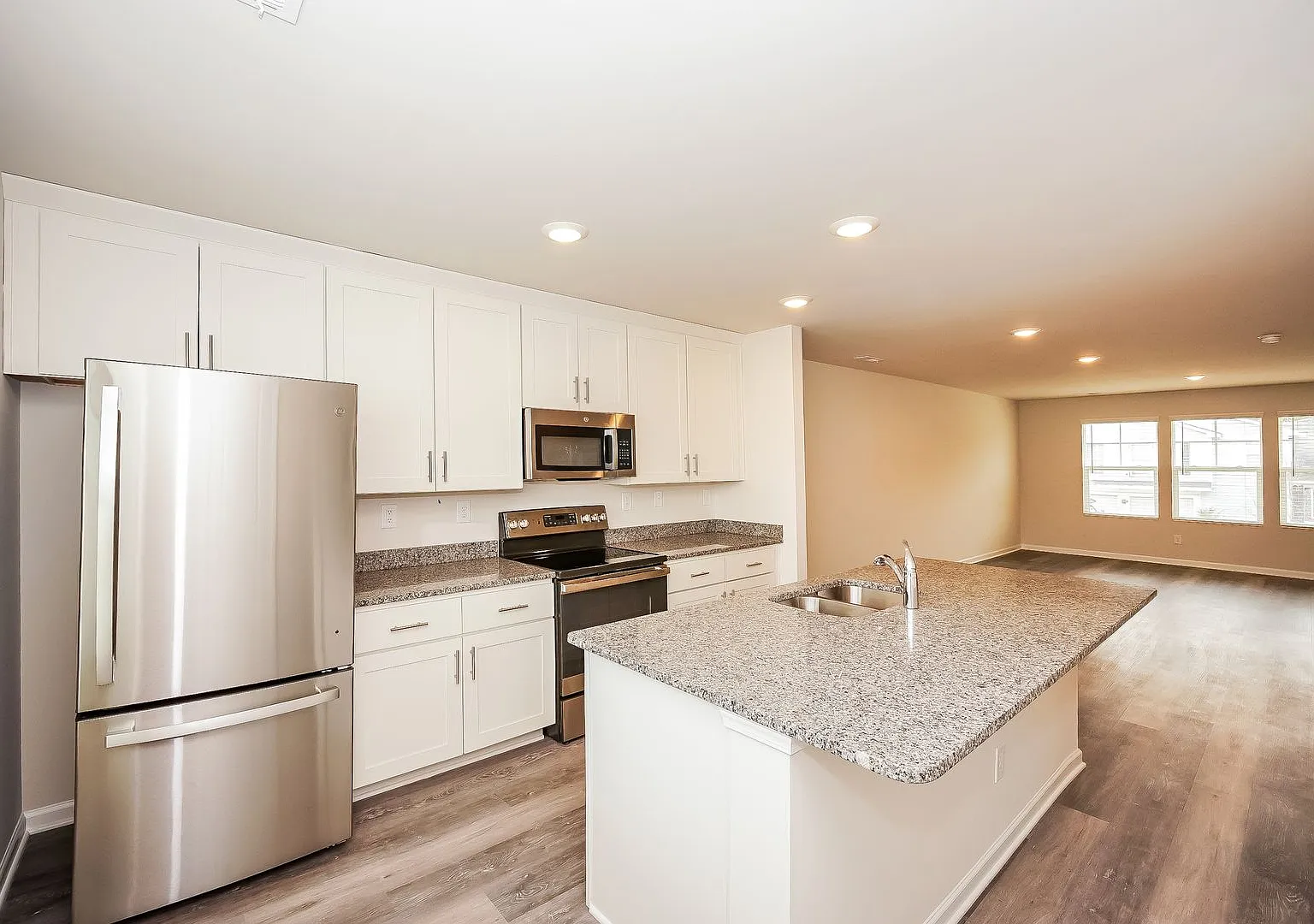 3-Bedroom, 3.5 Bath Townhome for Rent in Mooresville, NC | Attached Garage & Modern Kitchen — Photo 2