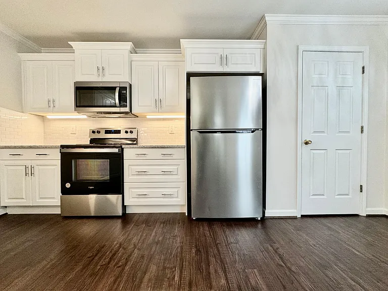 5136 Old Plantation Cir — Photo 3