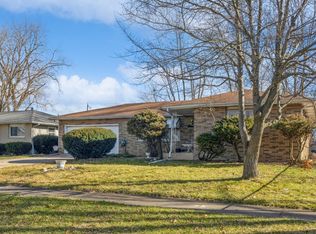 338 Crestwood Dr, Michigan City, IN