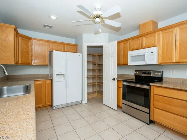 80 W Wilson Rd, Pahrump, NV 89048