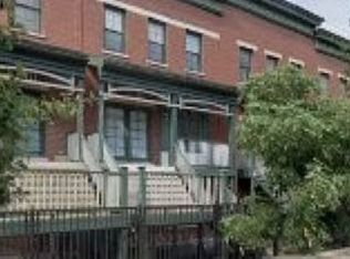 1032 W Monroe St, Chicago, IL 60607