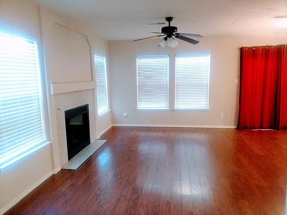 4th image of 4276 Altura Vista Ln NE