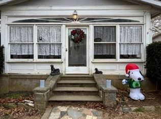 8 Stuart Ave, Glenolden, PA 19036