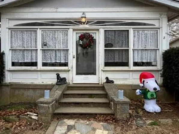 8 Stuart Ave, Glenolden, PA 19036