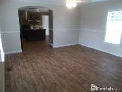 2nd image of 5415 Cascade Rd