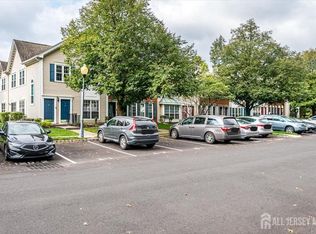 30 Amethyst Way, Franklin Park, NJ 08823