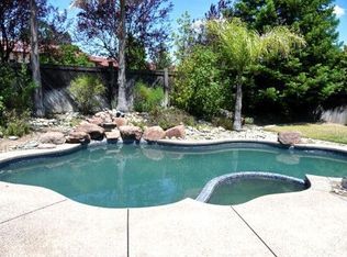 6 Somer Ridge Dr, Roseville, CA 95661