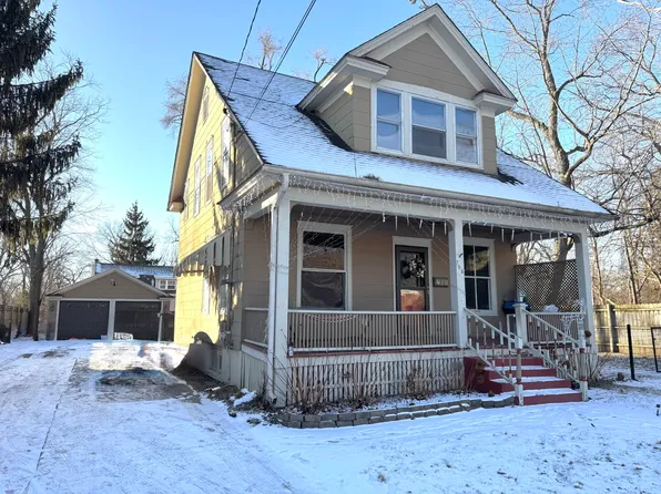 705 E Chicago St, Elgin, IL 60120