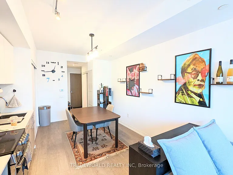 251 Jarvis St #932 — Photo 8