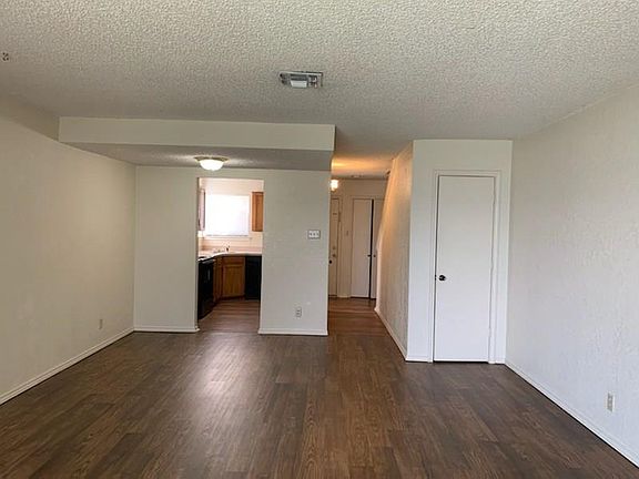 5th image of 100 Vista Way #100