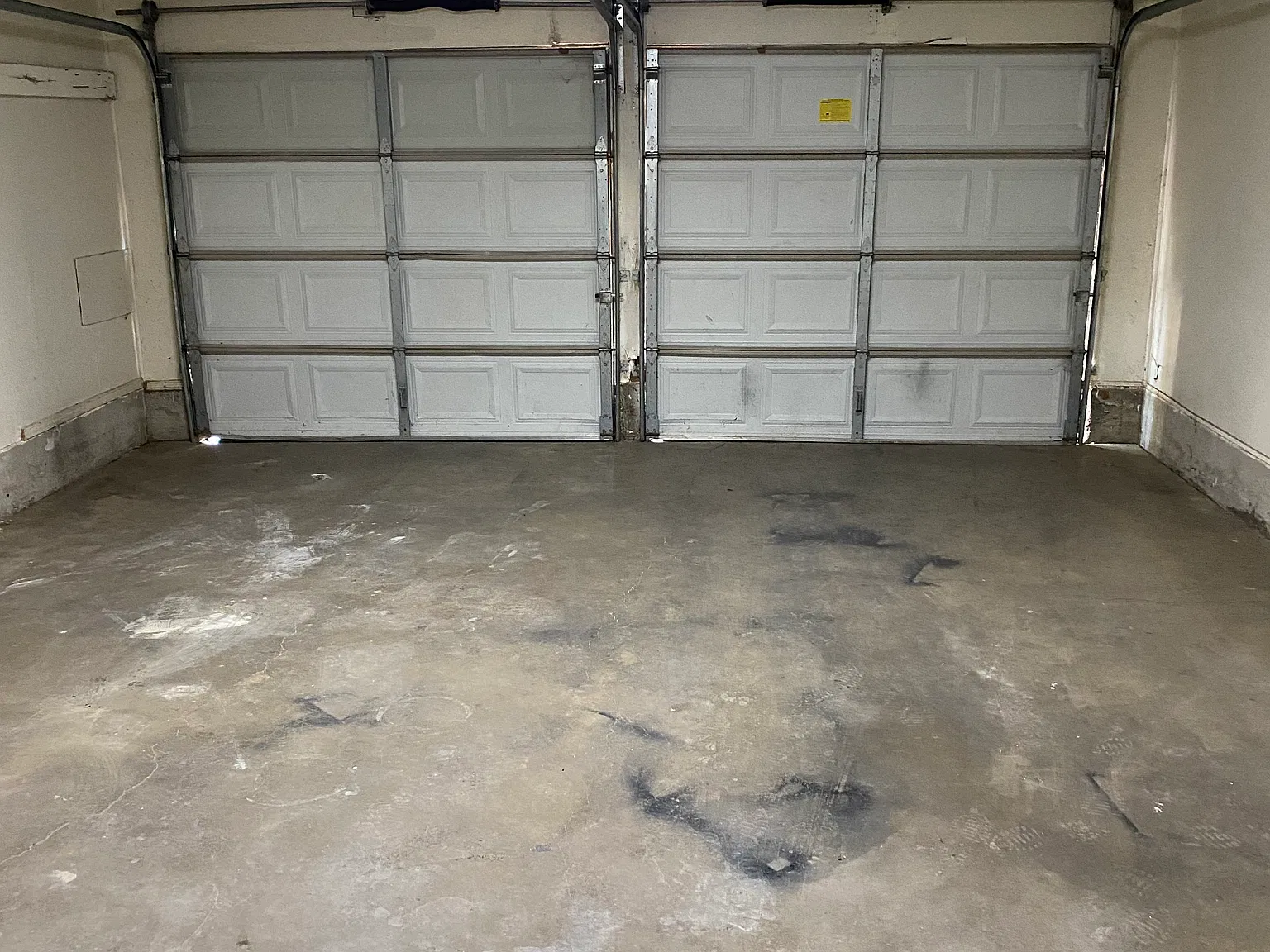 3 bed, 1.5 bath, 915 sqft, $1,025 — Photo 4
